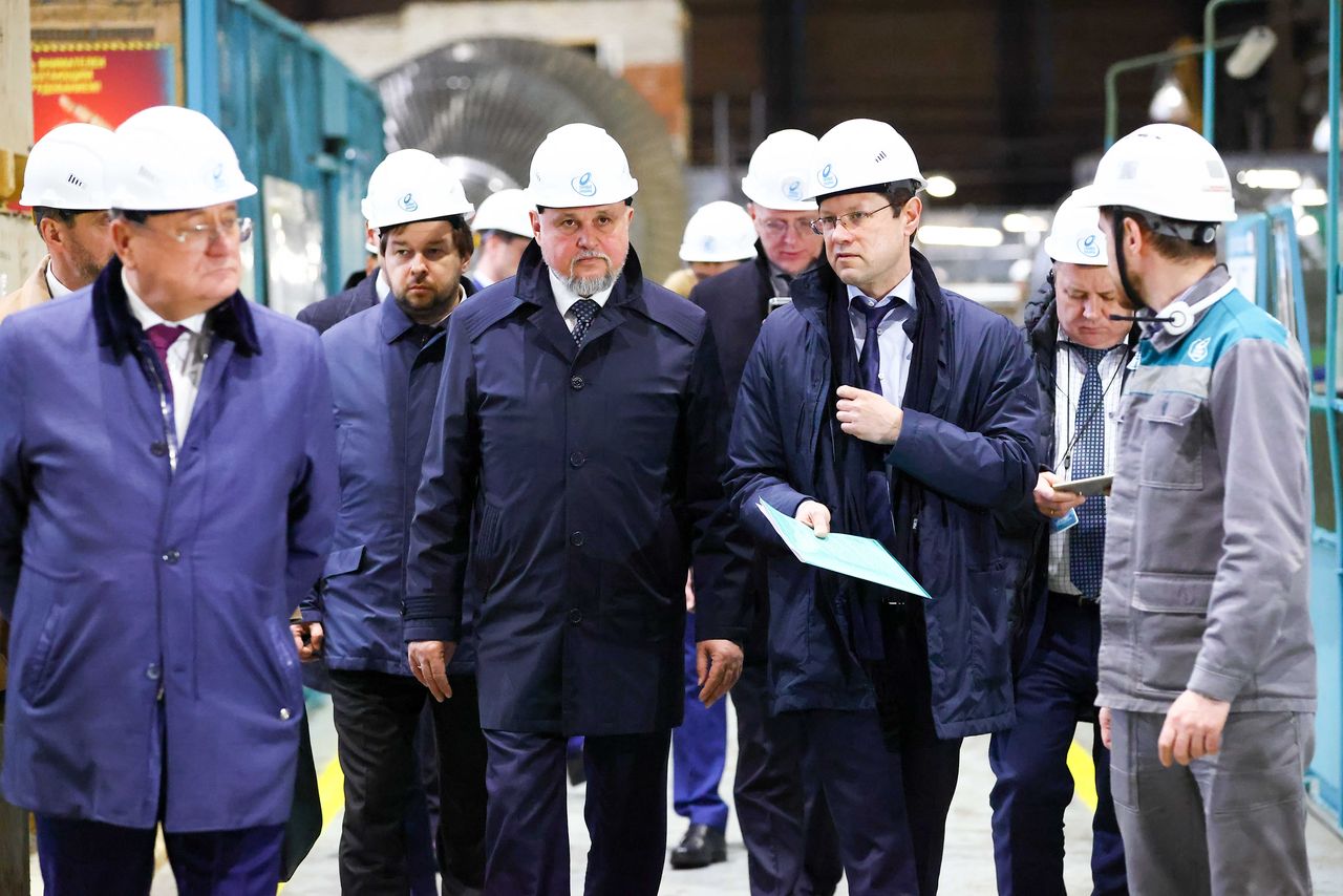 Министр энергетики России Сергей Цивилёв посетил турбинное производство «Силовых машин»